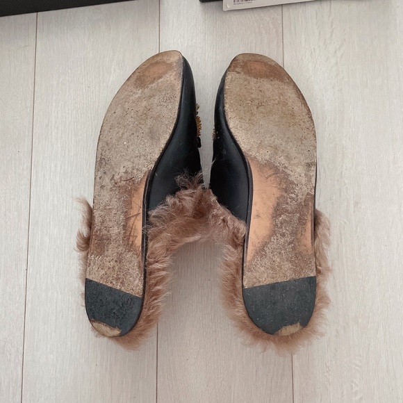 Authentic Gucci Black Leather Tiger Embroidered Fur Princetown Mules Flats - Picture 4 of 5